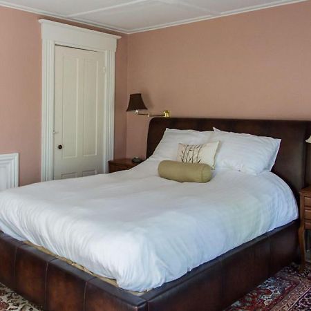 Old Parsonage Guest House Kennebunkport Buitenkant foto